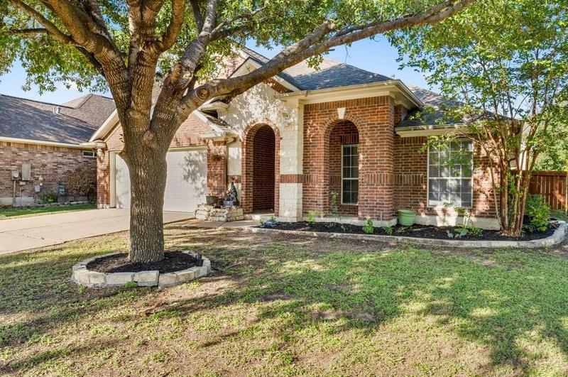 2208 Hanging Rock Dr, Pflugerville, TX 78660 - MLS 8144846 for Sale