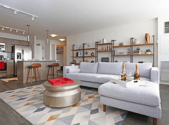 951 S Ashland Ave unit 01-0108 - Chicago, IL 60607 - Home For Rent