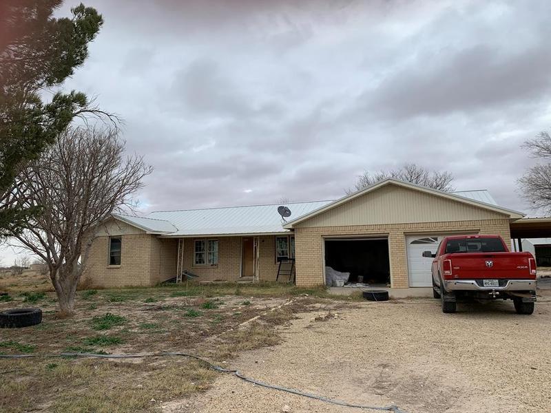 247 County Rd 421, Seminole, TX 79360 for Sale