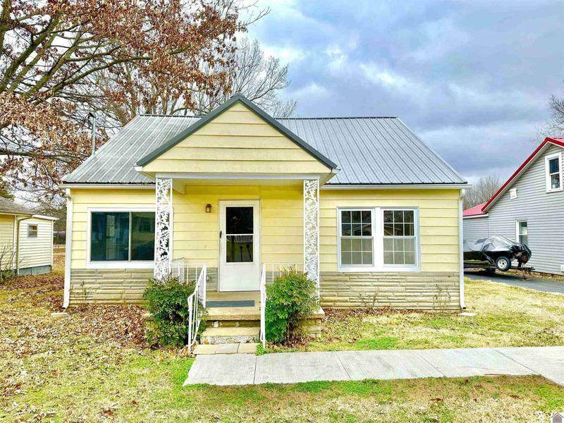 2712 Fairmont Street, Paducah, KY 42003  624402209 for Sale