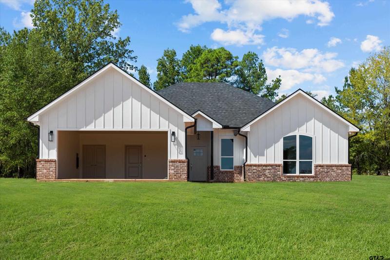 20071 County Road 2152, Troup, TX 75789 for Sale