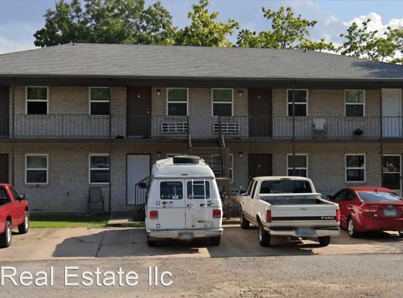 2800 Vicksburg St - Fort Smith, AR 72901 - Home For Rent