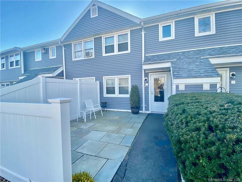 211 East Main Street, Unit 2, Branford, CT 06405 for Rent