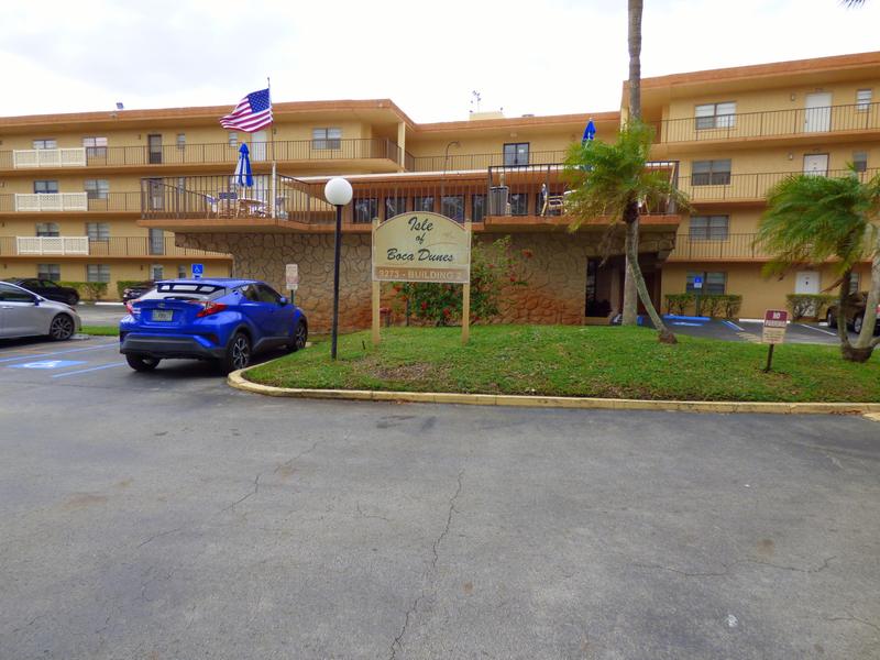 9273 Southwest 8th Street, Unit 211, Boca Raton, FL 33428 for Sale