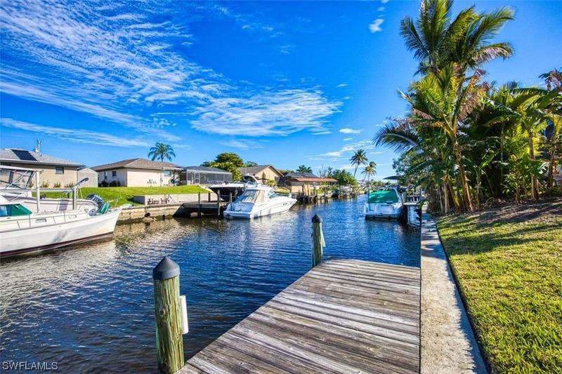 Cape Coral, Lee County, FL Lakefront Property, Waterfront Property, House for sale Property ID: 418780834