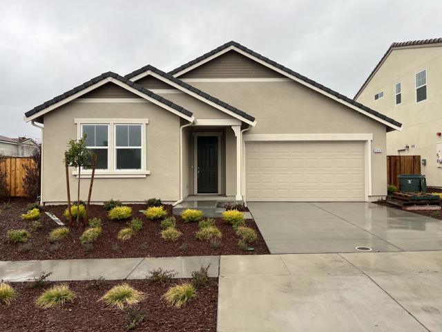 2040 Mint, Hollister CA 95023 for Sale