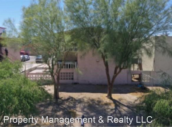 737 N 11th St - Las Vegas, NV 89101 - Home For Rent