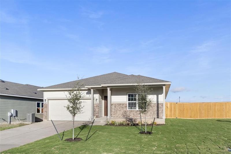 600 Yellow Ribbon Trl, Jarrell, TX 76537 for Sale