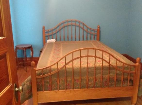 220 S St Marie St - Wautoma, WI 54982 - Home For Rent