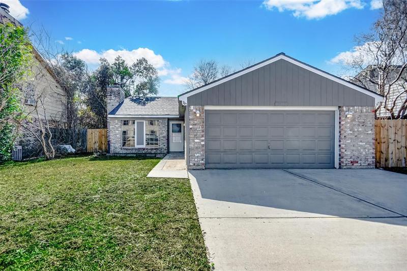 5433 Rock Springs Dr, La Porte, TX 77571 for Sale