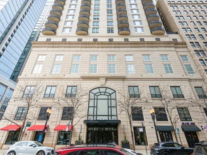10 E Delaware Pl #25A, Chicago, IL 60611 - MLS 11976753 for Sale