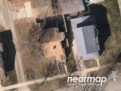 W Oak St for Sale