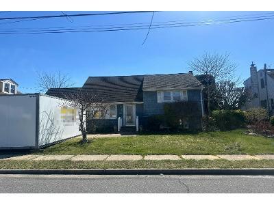 Earl Place for Sale