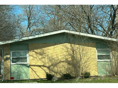 Lakewood Ave for Sale