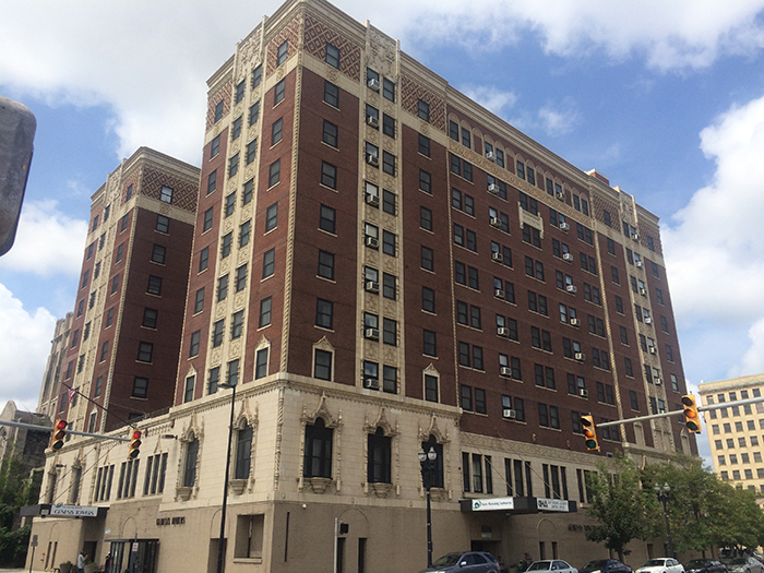 Genesis Towers Senior High Rise