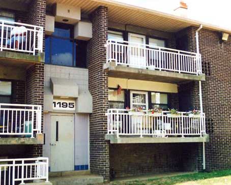 Harbor House Apartments