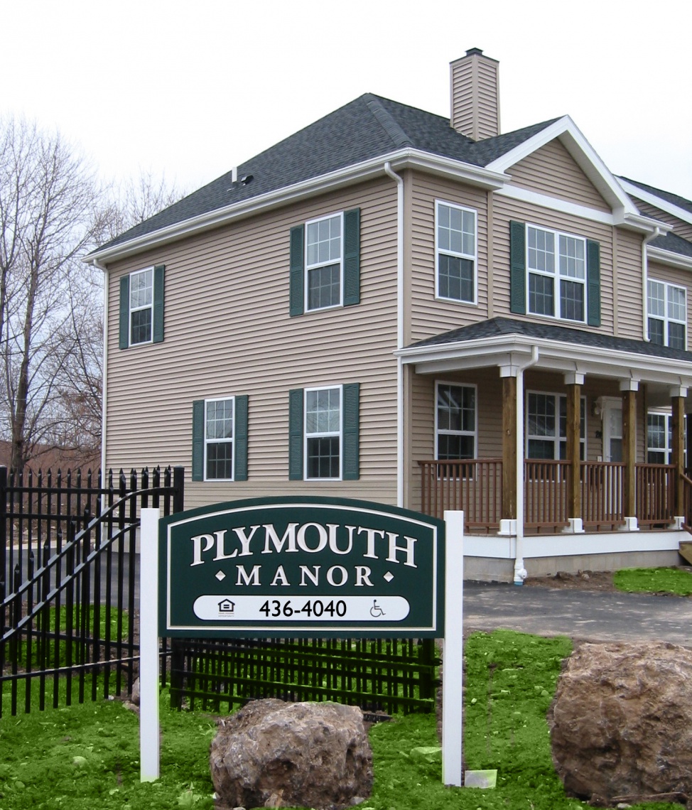 Plymouth Manor