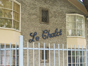 Le Chalet Senior Apartments