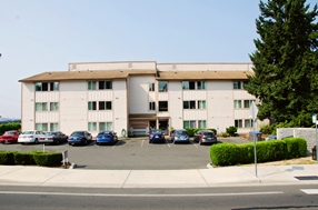 Charter House Apartments