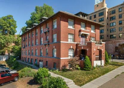 Alexandria Apartments